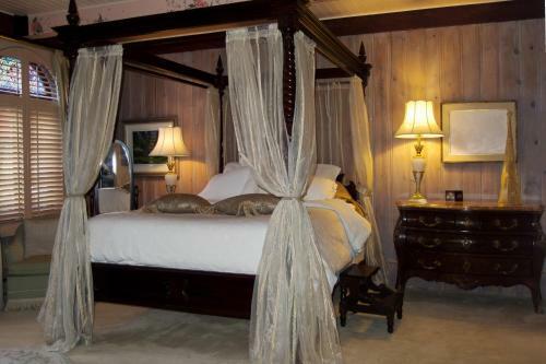 Bed & Breakfast Le Petit Clocher Gite Touristique B & B