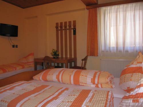 Hostal Gasthof Gosausee