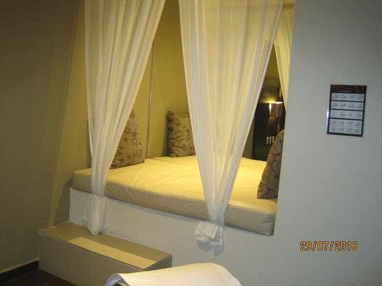 Hotel Sensaciones Motel Boutique - Adults Only