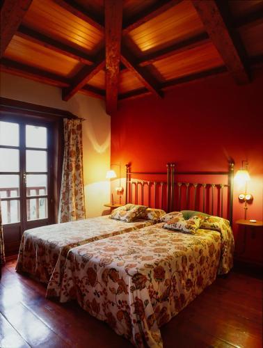 Agroturismo Casa Rural La Riba