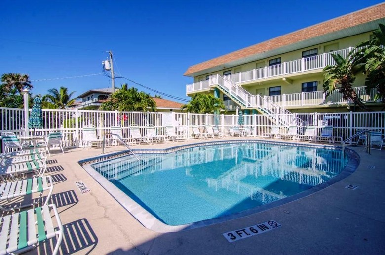 Hotel Tuckaway Shores Resort