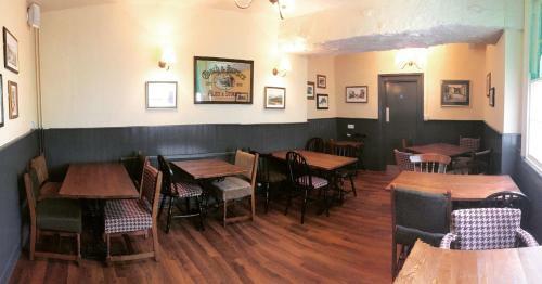 Posada The Coach And Horses Inn