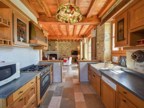 Luxury Villa With Heated Private Pool And Beautiful View