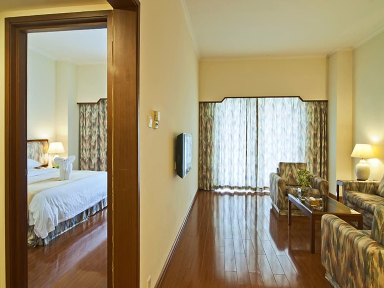 Hna Business Hotel Downtown Haikou