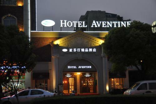 Aventine Town Hotel