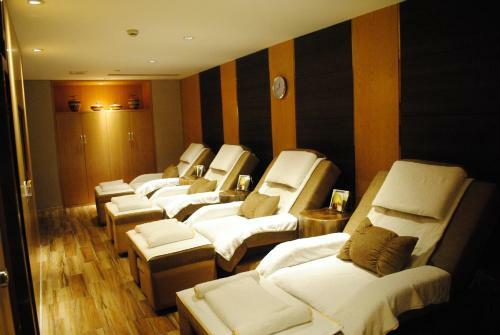 Taizhou International Hotel