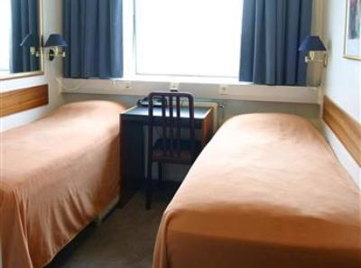 Hotel Cabin