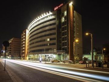 Hotel Ibis Palatul Parlamentului
