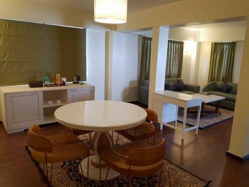 Hotel Royal Heritage Tripura Castle