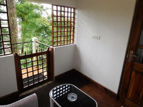 Hotel Royal Heritage Tripura Castle