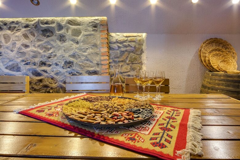 Savaneti Hotel