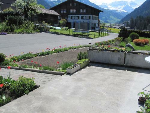 Hostal Chalet-hotel Alpenblick Wildstrubel