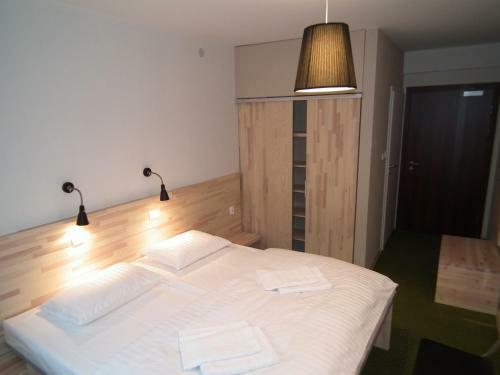 Hostal 5a Hotel Services