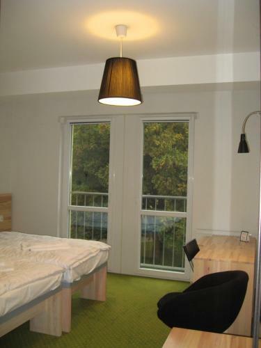 Hostal 5a Hotel Services