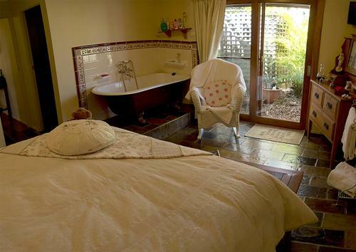 Hideaway Haven Bed And Breakfast