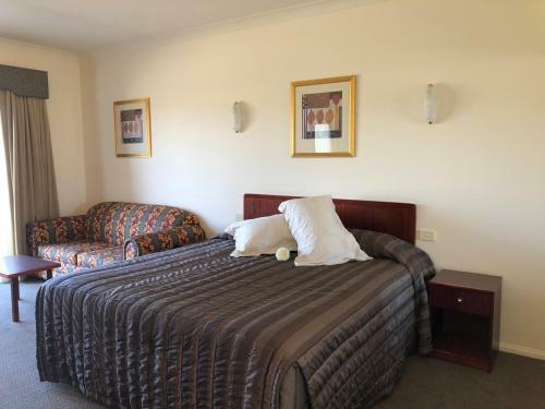 Turners Vineyard Motel