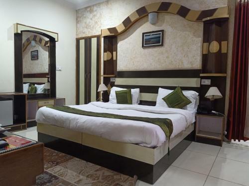 Hotel Moon Walk Residency