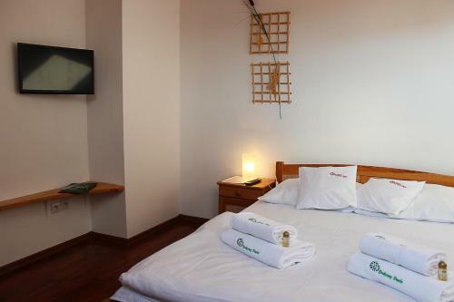 Hostal Rezydencja Bukowy Dw�r