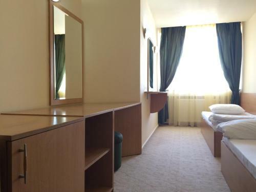 Hostal Casa Tineretului