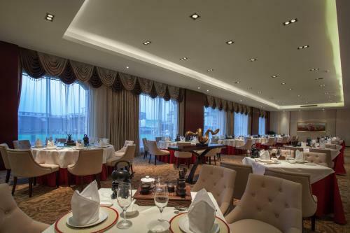 Classical Plaza Hotel