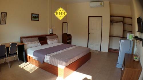 Rainbow Hill Hotel