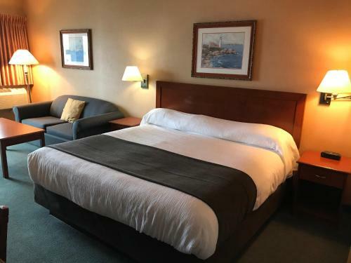 Hotel Beach Gardens Resort And Marina