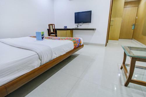 Hotel Sybaritic Suites Gachibowli