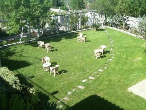 Hostal Holiday Home Flor Parghelia