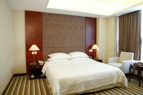 Vanguard Hotel
