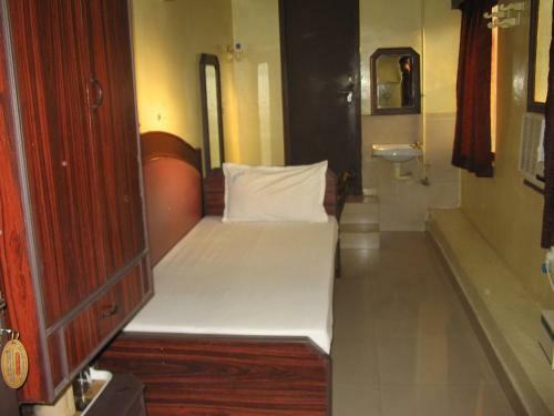 Hostal Sorrento Guest House