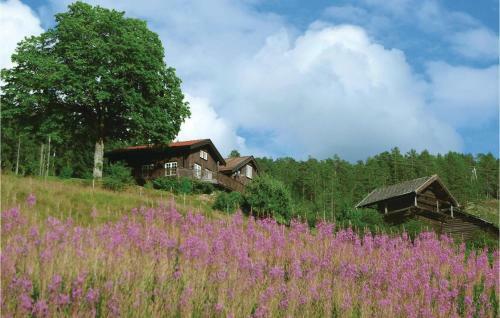 Holiday Home Kviteseid �sgrendvegen