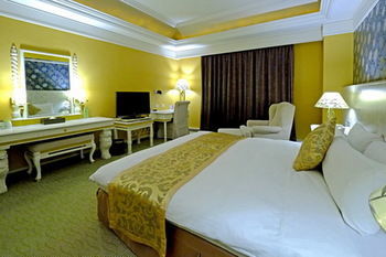 Lichia Royal Garden Hotel