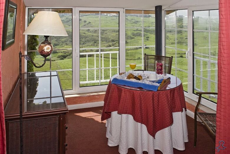 Hotel Arha Villa De Suances