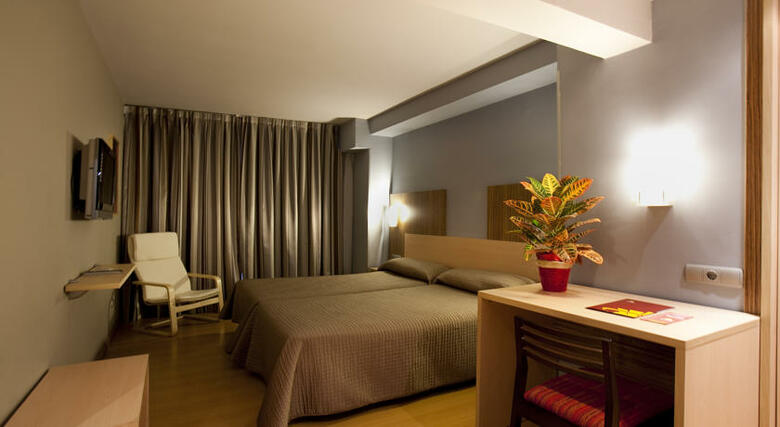 Hotel Faranda Express Alisas Santander