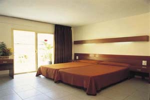 Hotel Checkin Mont Palau