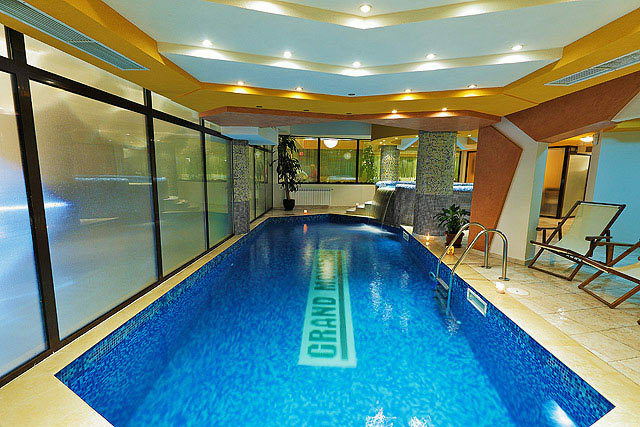 Hotel Grand Montana