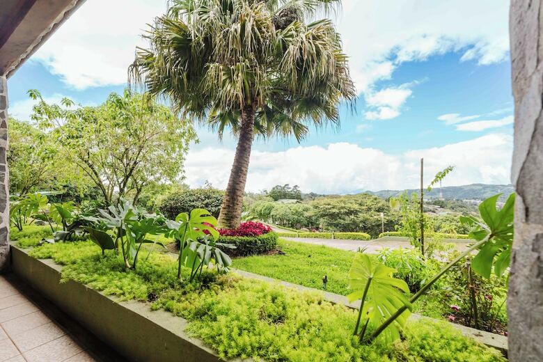 Hotel Heliconia