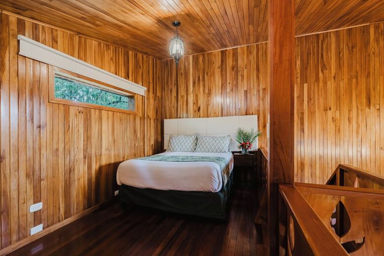 Hotel Heliconia