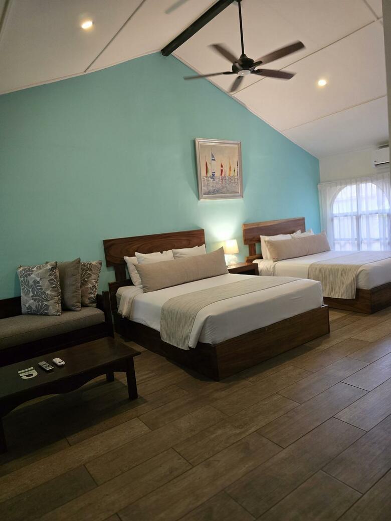 Hotel Bahia Del Sol