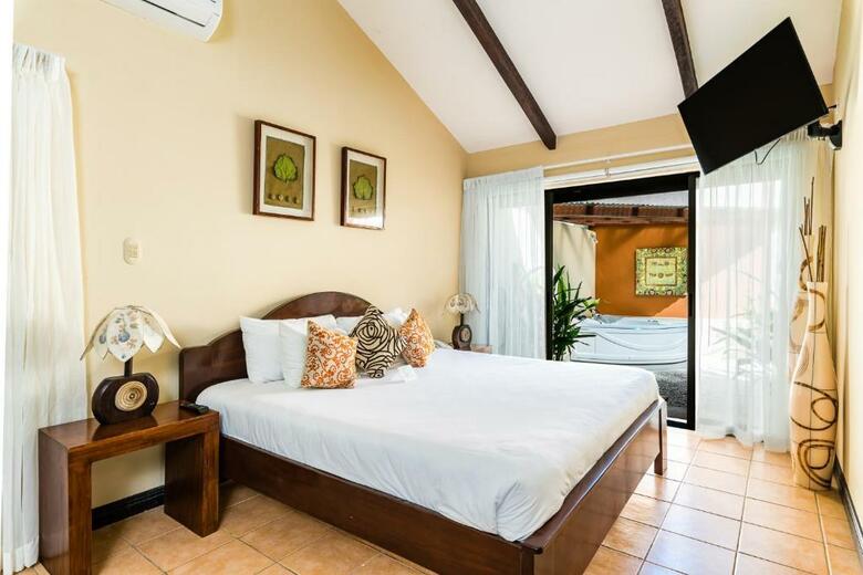 Hotel Bahia Del Sol