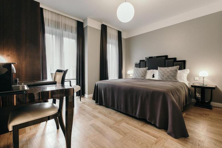 Hotel Borg