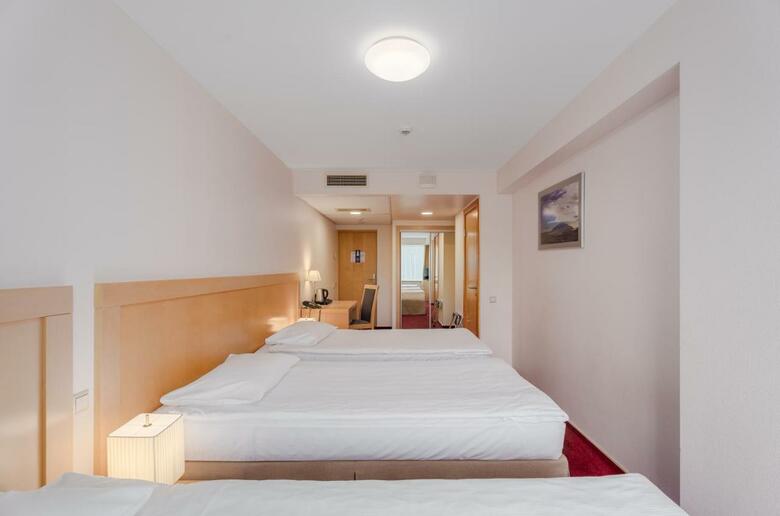 Islande Hotel