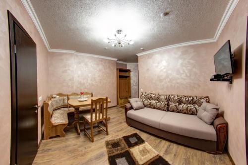 Hotel Gorniy Kristal