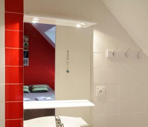 Hotel H�tel La Voile Bleue