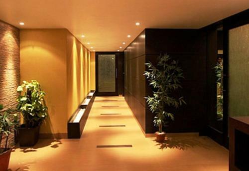 Hotel Brijwasi Royal
