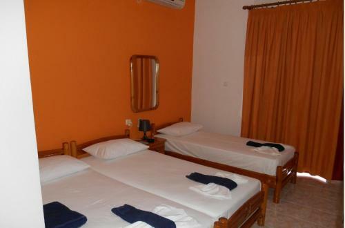 Hostal Psathi Beach