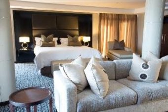 Premier Hotel East London Icc