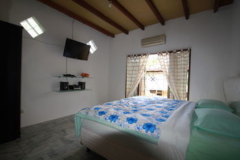 Hostal Palma Bed & Breakfast