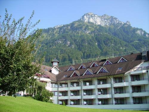 Apart Holidays