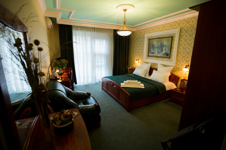 Bucharest Comfort Suites Hotel